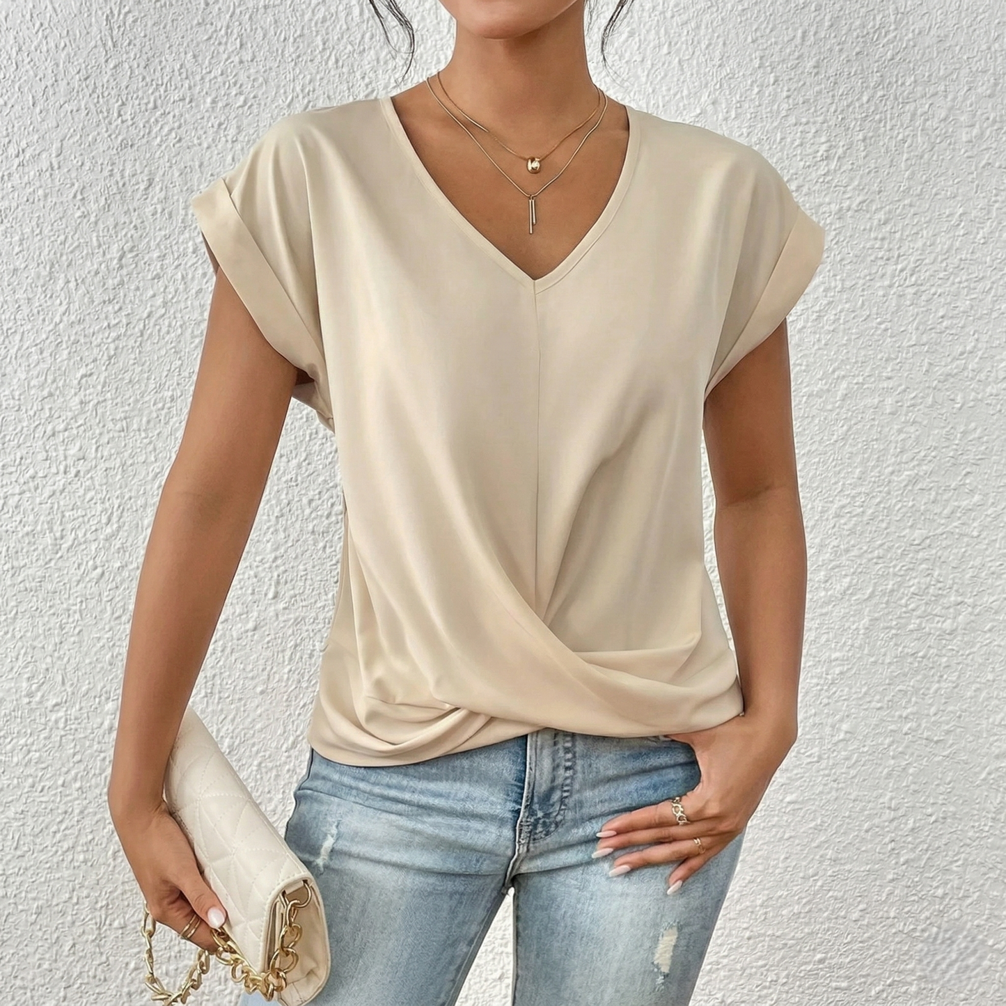 ALVA | V-Neck Top