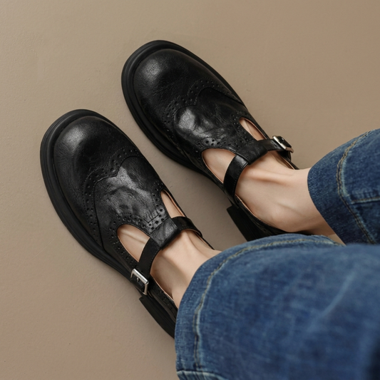 ALVA | Classic Mary Jane Shoes